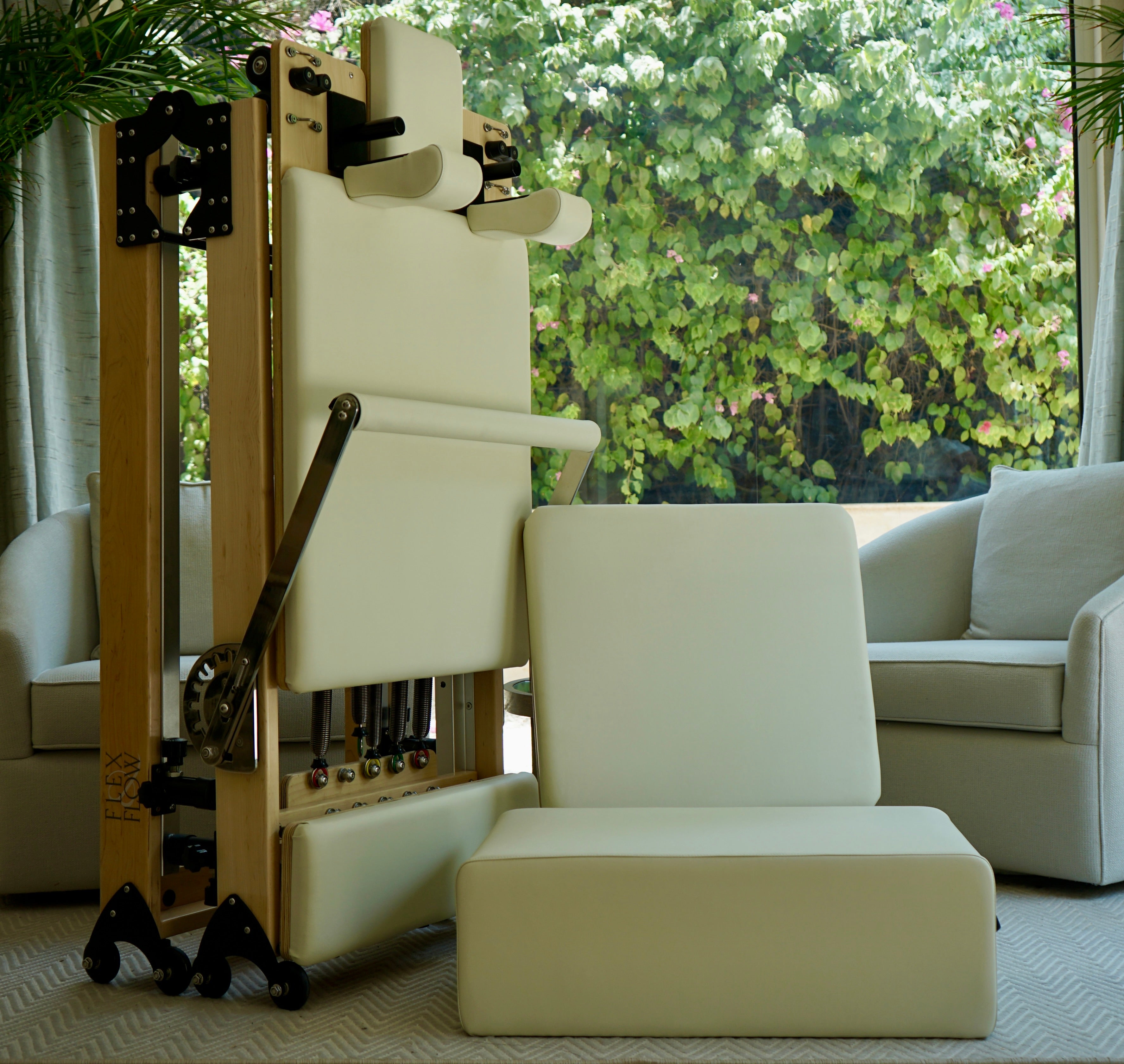 The Solo Flow Foldable Reformer Bed