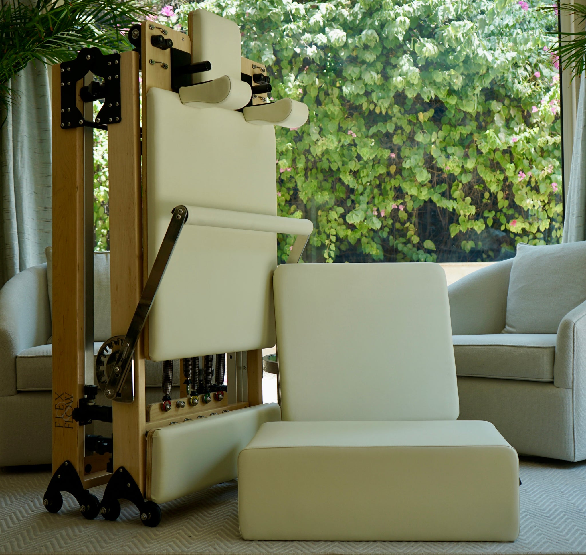 The Solo Flow Foldable Reformer Bed